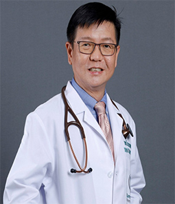 Dr. Wattanaphol Phipathananunth