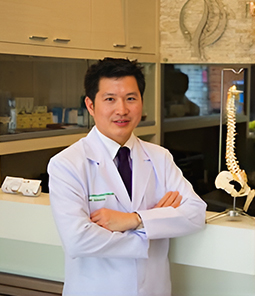 Dr. Thongchai Theerajumyaporn